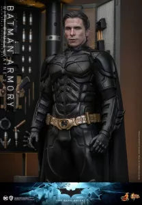 The Dark Knight Movie Masterpiece Action Figures & Diorama 1/6 Batman Armory with Bruce Wayne (2.0) 30 cm Hot Toys