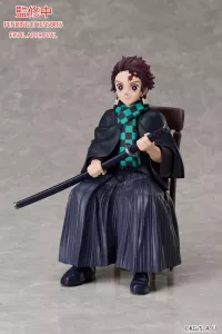 Demon Slayer: Kimetsu no Yaiba Statue Tanjiro Kamado 15 cm