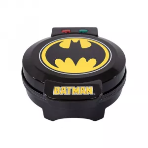 DC Comics Waffle Maker Batman World's Greatest Detective Uncanny Brands