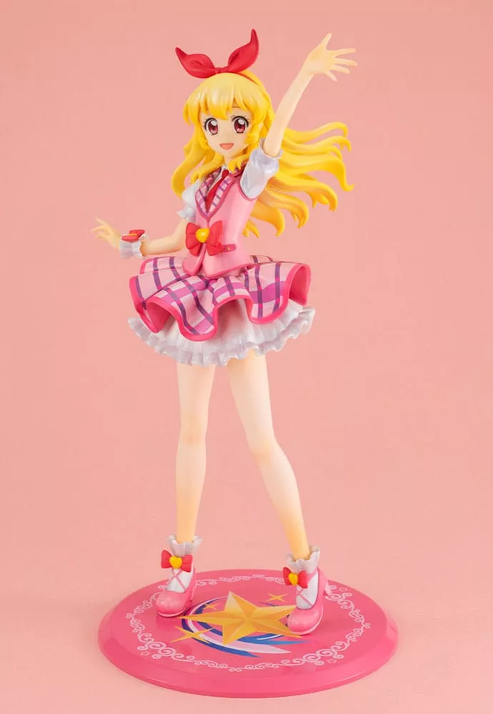 Aikatsu! Lucrea PVC Statue Ichigo Hoshimiya 10th Story Starway to the future 22 cm Megahouse