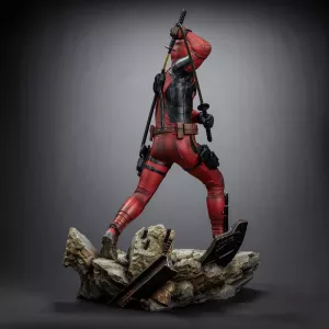 Deadpool 3 Legacy Replica Statue 1/4 Deadpool 58 cm Iron Studios