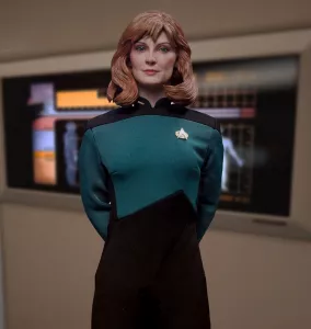 Star Trek: The Next Generation Action Figure 1/6 Dr. Beverly Crusher (Essential Edition) 27 cm EXO-6