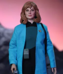 Star Trek: The Next Generation Action Figure 1/6 Dr. Beverly Crusher (Standard Edition) 27 cm EXO-6