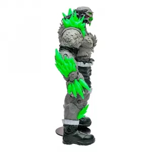 DC Multiverse Megafig Action Figure Kryptonite Doomsday (Superman/Batman) 30 cm McFarlane Toys